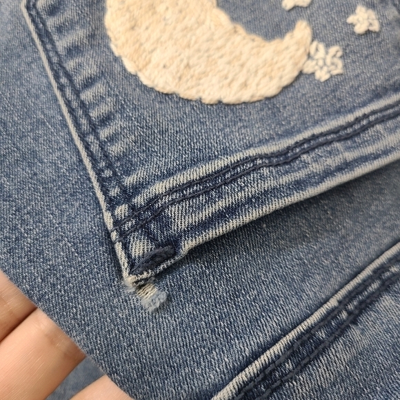 Kenneth Cole Jess celestial embroidered skinny jeans size 2 - Picture 7 of 8